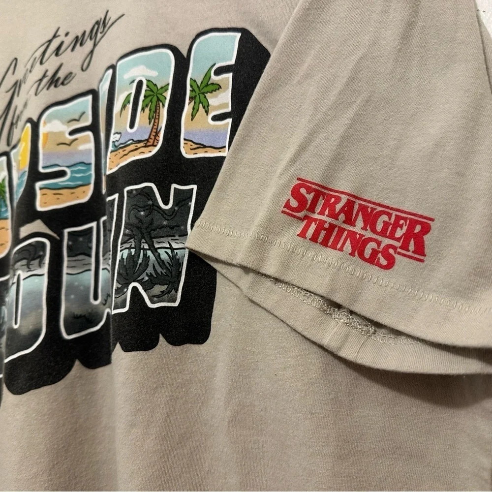 GAP x Stranger Things Unisex Teen Graphic T-Shirt, Teen Size 18-20 in beige